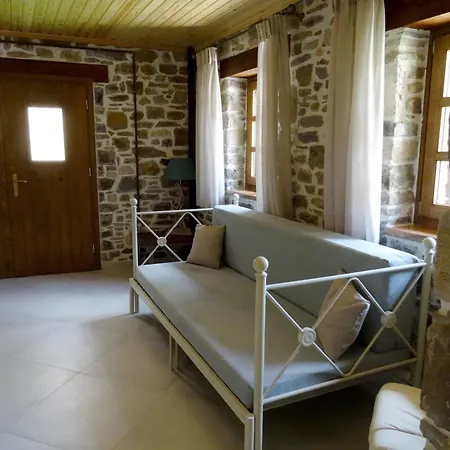 Luxury Stone Villa In Nikiti Vila