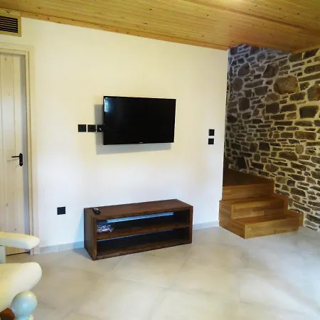 Vila Luxury Stone Villa In Nikiti *