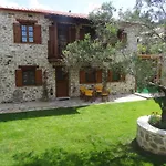 Luxury Stone Villa In Nikiti فيلة نيكيتي
